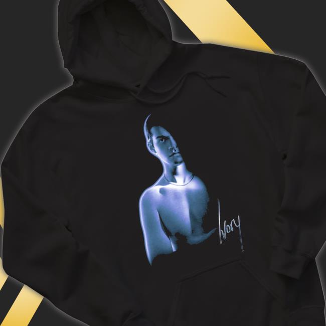 Official Omar Apollo Merch Omar Retro Tee