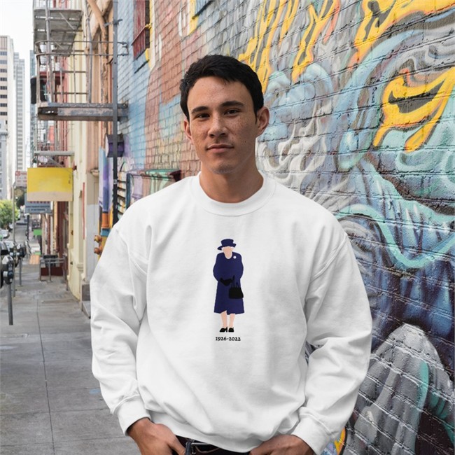 Rip Queen Elizabeth II 1926-2022 Hooded Sweatshirt God Save The Queen