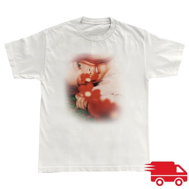 Official Complex Merch Store Shop Jennie Ruby Photo Shirt