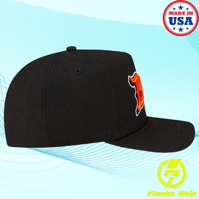 Official Born X Raised + Bears Pro Script A-Frame Snapback: Black NFL 2025 Kickoff Cap